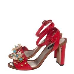 Pre Owned صندل دولتشي أند غابانا جلد نقشة السحلية أحمر بسير كاحل مزخرف مقاس 38.5 