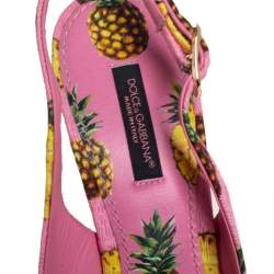 Pre Owned صندل دولتشي أند غابانا فتحة كعب فيونكة زخرفة كانفاس وردي مقاس 38.5