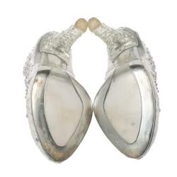 Pre Owned Dolce & Gabbana Silver PVC Cinderella Crystal Embellished Pumps Size 38