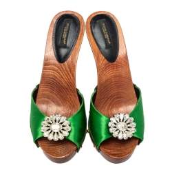 Pre Owned Dolce & Gabbana Green Satin Crystal Embellished Wooden Mule Sandals Size 37