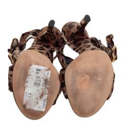 Pre Owned صندل دولتشي أند غابانا قماش بطبعة جلد الفهد بني اللون بحزام خلفي مقاس 40 