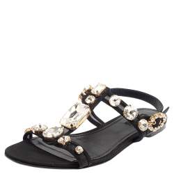 Pre Owned صندل إصبع فلات دولتشي آند غابانا قماش وشبك أسود بزخارف كريستال مقاس 39.5