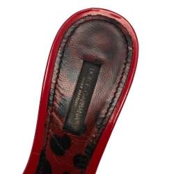 Pre Owned صندل سلايد دولتشي أند غابانا جلد أحمر لامع طبعة الفهد مقاس 37.5