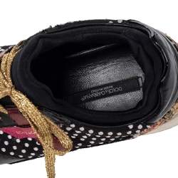 Pre Owned حذاء رياضي دولتشي أند غابانا قماش بولكا دوت وجلد وسويدي وجلد ثعبان أبيض/أسود منخفض من أعلى مقاس 39.5