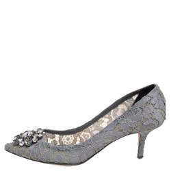 Pre Owned Dolce & Gabbana Lace Bellucci Crystal Embellished Pointed Toe Pumps Size 38