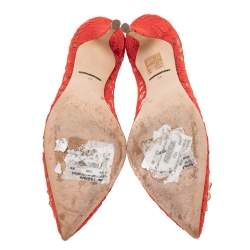 Pre Owned Dolce & Gabbana Red Lace Bellucci Crystal Embellished Pointed-Toe Pumps Size 40