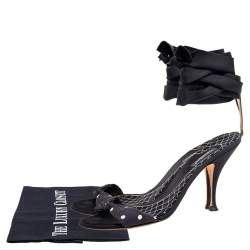 مملوكة مسبقًا Dolce & Gabbana Navy Blue/Black Polka Dot Knotted Fabric Ankle-Wrap Sandals Size 40.5