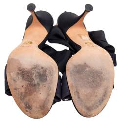 مملوكة مسبقًا Dolce & Gabbana Navy Blue/Black Polka Dot Knotted Fabric Ankle-Wrap Sandals Size 40.5