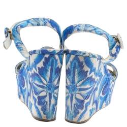 مملوكة مسبقًا Dolce & Gabbana Blue/White Majolica Print Canvas Ankle Strap Wedge Sandals Size 37.5