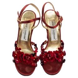 Pre Owned Dolce & Gabbana Red Satin Flower Strappy Sandals Size 35.5