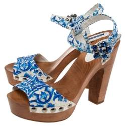 Pre Owned Dolce & Gabbana White/Blue Floral Print Fabric Embellished Platform Ankle Strap Clog Sandals Size 40