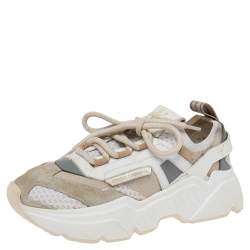 Chaussure Louis Vuitton in 2023  Pretty shoes sneakers, Sneakers, Swag  shoes