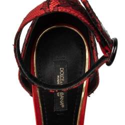 Pre Owned حذاء كعب عالي دولتشي أند غابانا ساتان ودانتيل أحمر/أسود بحزام للكاحل مقاس 38