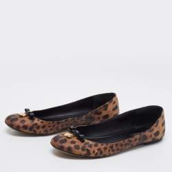 مملوكة مسبقًا Dolce & Gabbana Brown Leopard Print Coated Canvas Bow Detail Ballet Flats Size 39