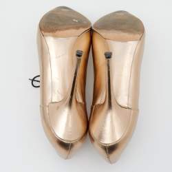 Pre Owned Dolce & Gabbana Metallic Gold Leather Star Pointed Toe Booties Size 40