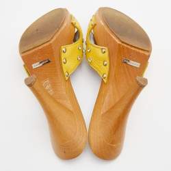 Pre Owned Dolce & Gabbana Yellow Leather Crystal Embellished Wooden Platform Slide Sandals Size 40
