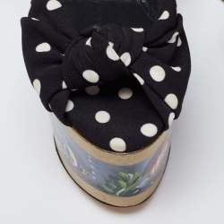 مملوكة مسبقًا صندل دولتشي أند غابانا قماش منقط أبيض/أسود وطباعة أكواريوم كعب روكي نعل سميك مقاس 38