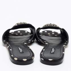 Pre Owned صندل سلايد دولتشي أند غابانا فلات بيانكا قماش تنقيط بولكا أبيض/ أسود مرصع كريستال مقاس 40