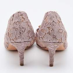 Pre Owned Dolce & Gabbana Lilac Lace Crystal Embellished Pointed Toe Pumps Size 39.5