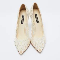 مملوكة مسبقًا Dolce & Gabbana White Lace and Mesh Pointed Toe Pumps Size 36