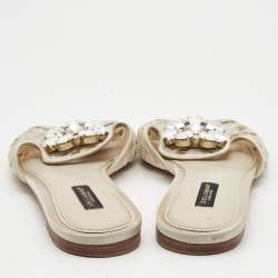 Pre Owned Dolce & Gabbana White/Grey Satin Crystal Embellishment Flat Slides Size 37   