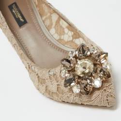 Pre Owned Dolce & Gabbana Beige Lace Bellucci Pumps Size 37