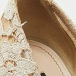 Pre Owned Dolce & Gabbana Off White Lace and Mesh Bellucci Pumps Size 36