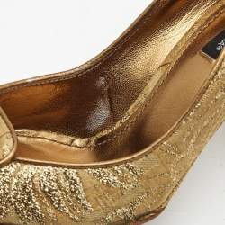 Pre Owned Dolce & Gabbana Gold Brocade Fabric DG Logo Pumps Size 36