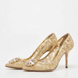 Pre Owned Dolce & Gabbana Gold Lace Bellucci Crystal Embellished Pumps Size 39