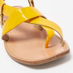 Pre Owned Dolce & Gabbana Yellow Patent Leather Toe Ring Flat Sandals Size 39