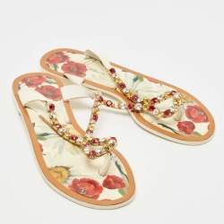 Pre Owned Dolce & Gabbana Cream Patent Leather Crystal Embellished Thong Flats Size 39