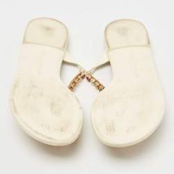 Pre Owned Dolce & Gabbana Cream Patent Leather Crystal Embellished Thong Flats Size 39