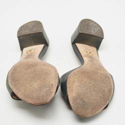 مملوكة مسبقًا Dolce & Gabbana Dark Green Leather DG Cut Out Slide Sandals Size 36