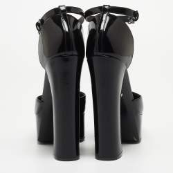 Pre Owned Dolce & Gabbana Black Patent Leather Logo Plaque Platfrom Pumps Size 39.5