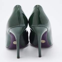 مملوكة مسبقًا حذاء كعب عالي دولتشي أند غابانا مقدمة لوزية جلد لامع أخضر مقاس 37.5