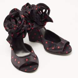 مملوكة مسبقًا Dolce & Gabbana Black Satin Ankle Wrap Wedge Sandals Size 38.5