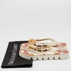 Pre Owned Dolce & Gabbana Cream Patent Leather Crystal Embellished Thong Flats Size 35