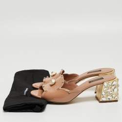Pre Owned Dolce & Gabbana Beige Patent Leather Crystal Embellishment Slide Sandals Size 39