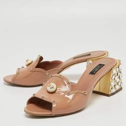Pre Owned Dolce & Gabbana Beige Patent Leather Crystal Embellishment Slide Sandals Size 39