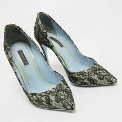 Pre Owned Dolce & Gabbana Two Tone Lace and Patent Pointed Toe Pumps Size 37.5