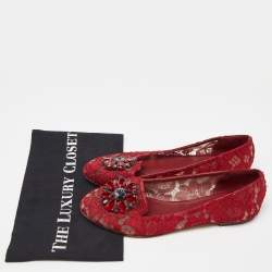 Pre Owned Dolce & Gabbana Red Lace Crystal Embellished Taormina Ballet Flats Size 38