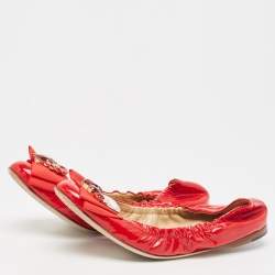 Pre Owned Dolce & Gabbana Red Patent Crystal Embellished Bow Scrunch Ballet Flats Size 37