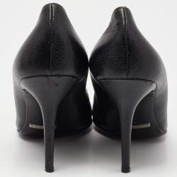 Pre Owned Dolce & Gabbana Black Leather Buckle Pointed Toe Pumps Size 40