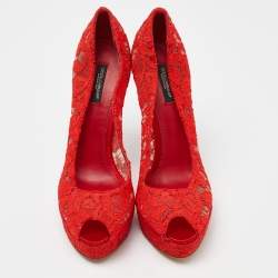 مملوكة مسبقًا Dolce & Gabbana Red Lace And Satin Peep Toe Platform Pump Size 40