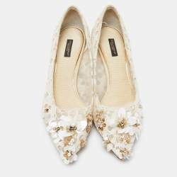 Pre Owned Dolce & Gabbana Off White Lace Sequin/Beads Embellished Bellucci Pumps Size 40.5