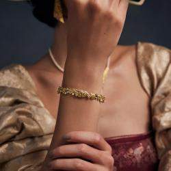 Aulerth x Ekaya Banaras Opaline Bangle