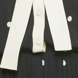 مملوكة مسبقًا فستان إيلي صعب أسود بكُرات قماش كريب ميدي مقاس وسط (ميديوم)