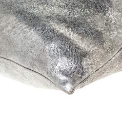 Pre Owned Elie Tahari Metallic Silver Leather Drawstring Tote