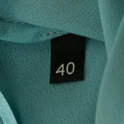 مملوكة مسبقًا إليزابيتا فرانكي بلوزة برقبة ممزقة من الكريب الأزرق بحجم صغير