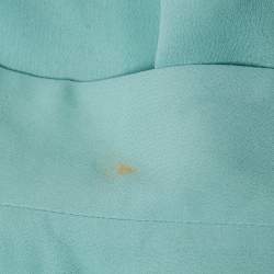 مملوكة مسبقًا إليزابيتا فرانكي بلوزة برقبة ممزقة من الكريب الأزرق بحجم صغير